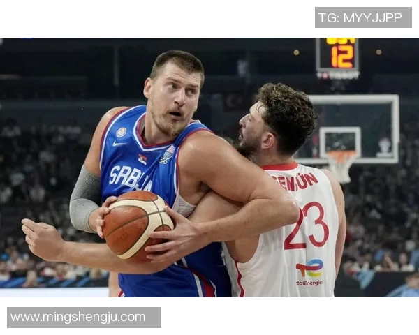 篮球明星因伤缺席赛季对球队影响深远球迷热议未来前景与复出计划